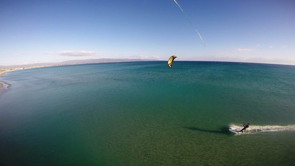 Kiten in Cagliari auf Sardinien mit Kitegeneration | Kitesurfen Sardinien